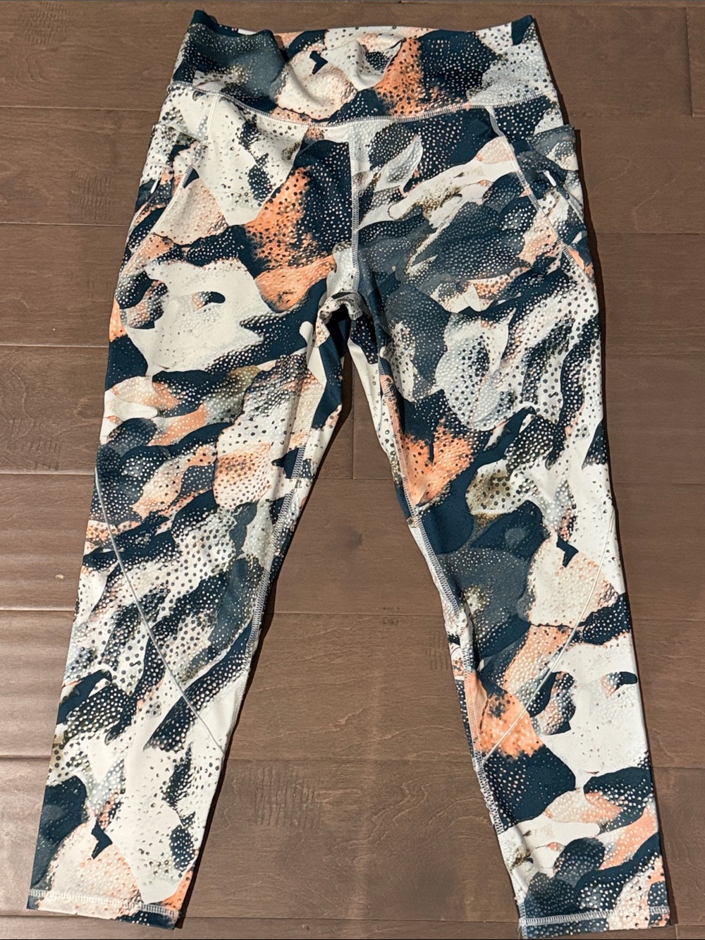 Abstract Print High-Waist Active Leggings - Navy, Peach & White